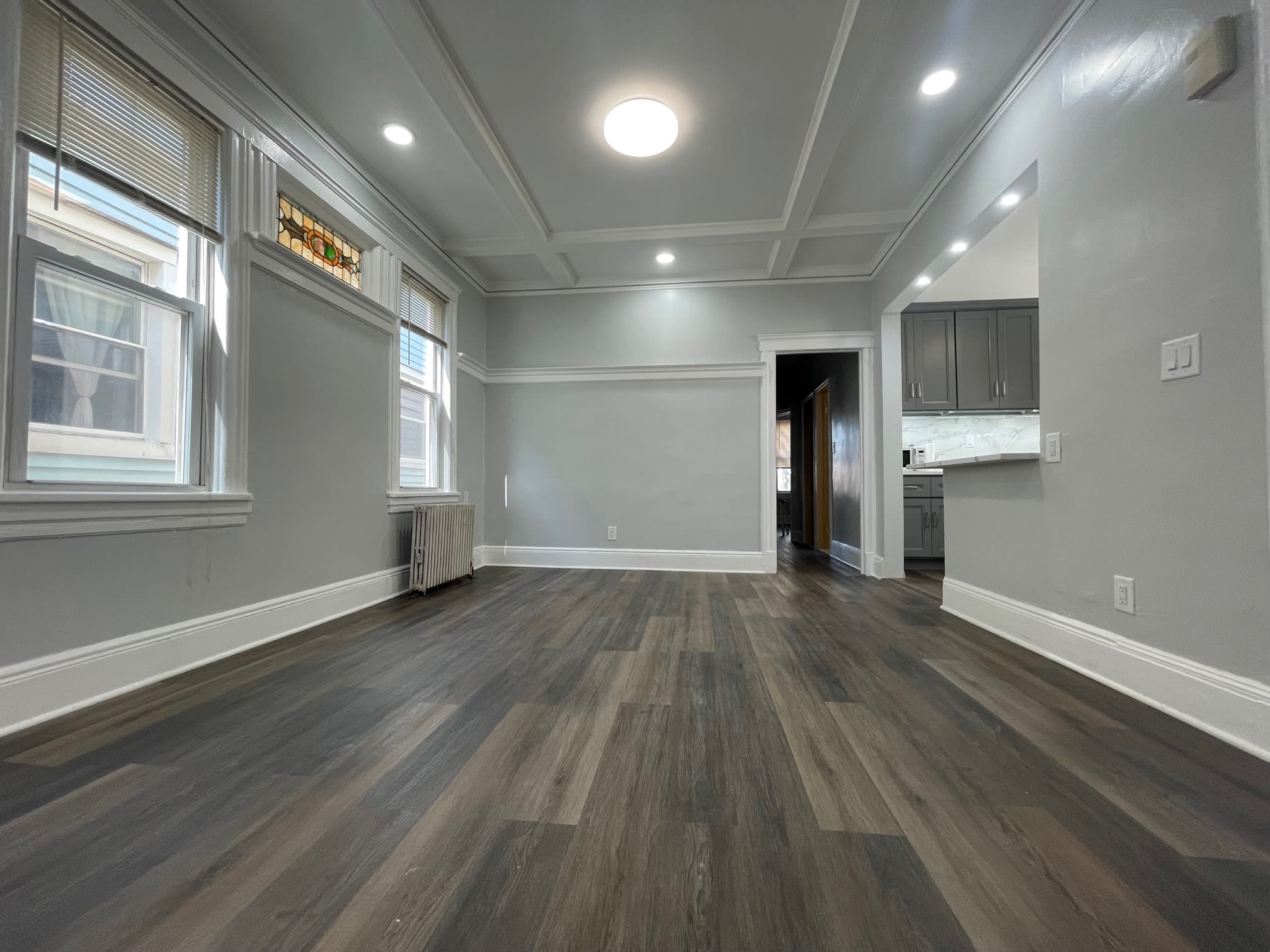106 Romaine Ave – photo 3