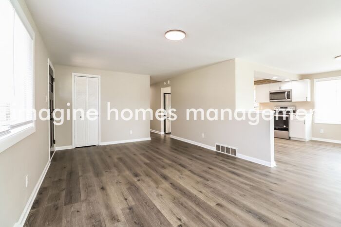 229 Marion Drive – photo 3