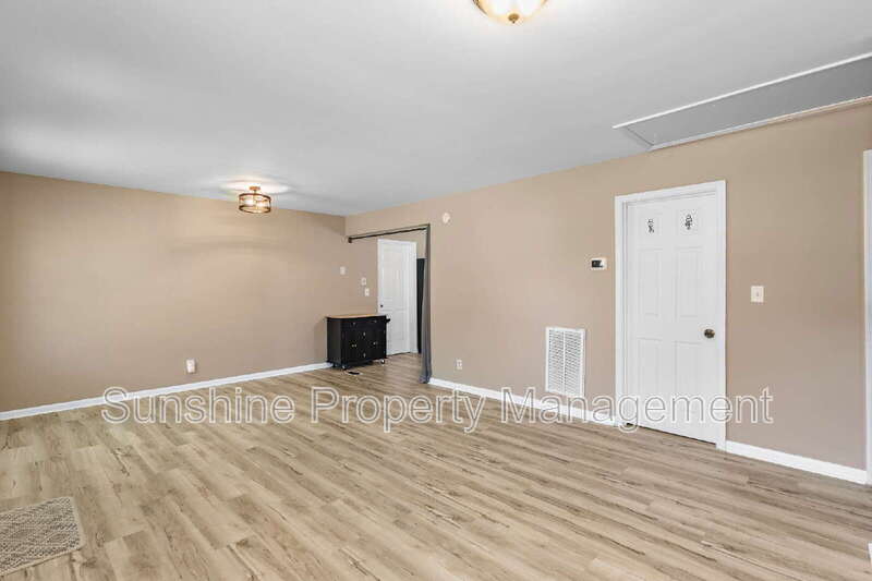 901 Duce Street – photo 2
