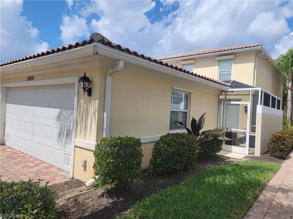28209 Jeneva Way – photo 2