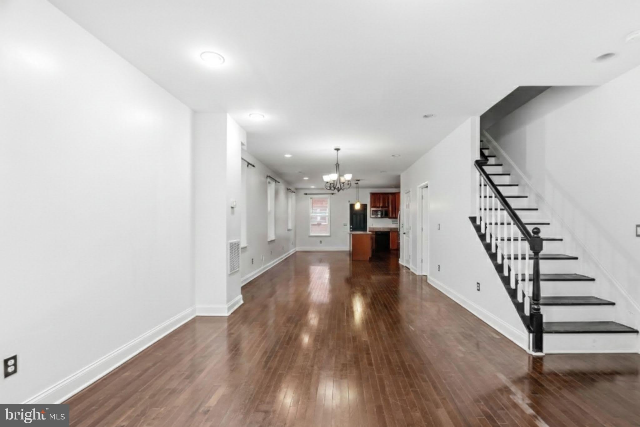 2302 MOUNT ROYAL TERRACE – photo 3