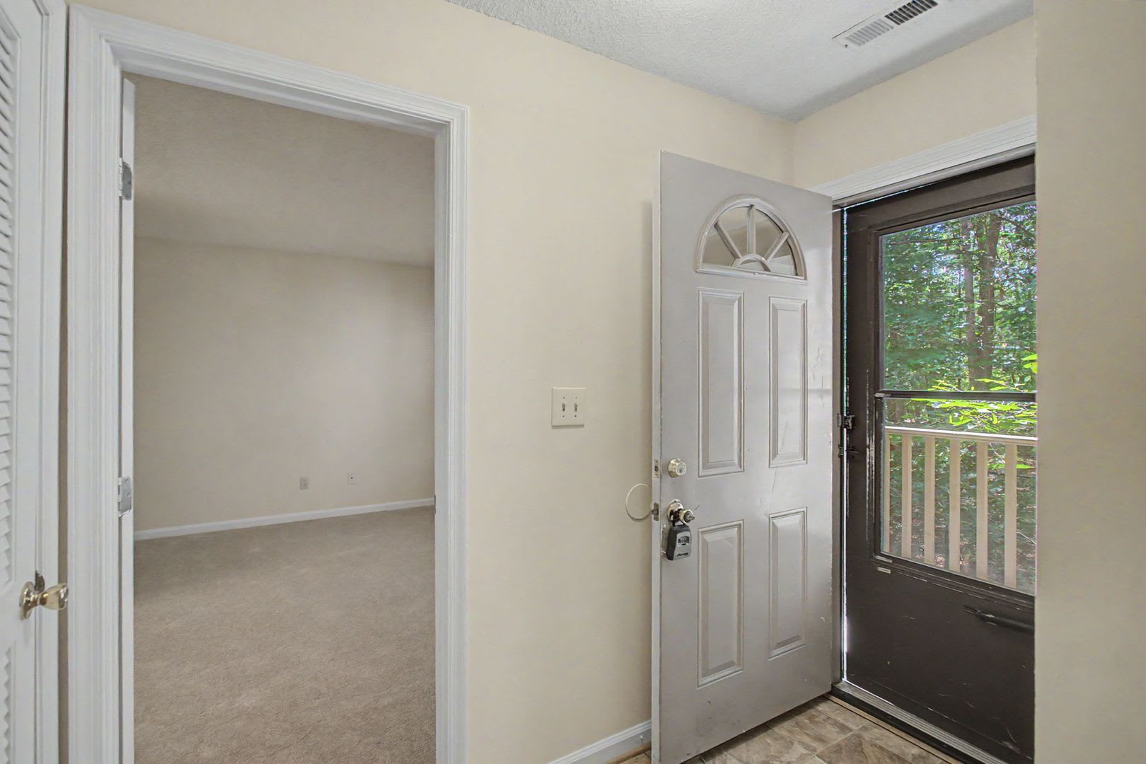 540 Pineland Circle Newport News Va 23608 – photo 2