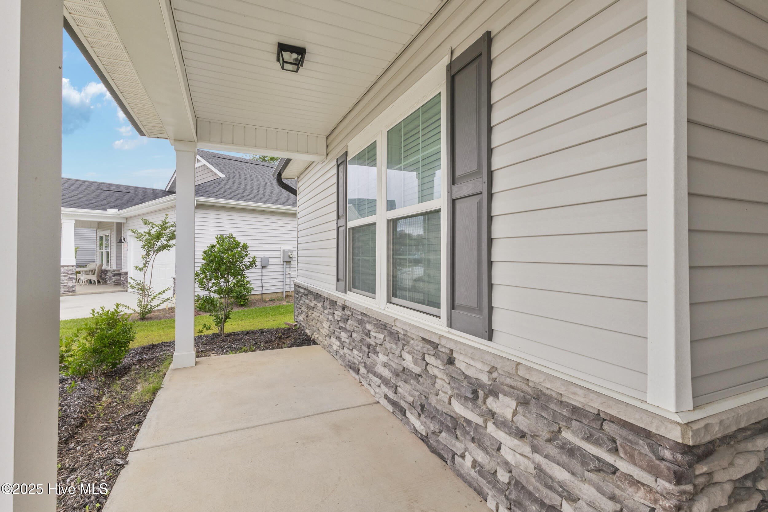 570 Tullimore Lane NW – photo 3