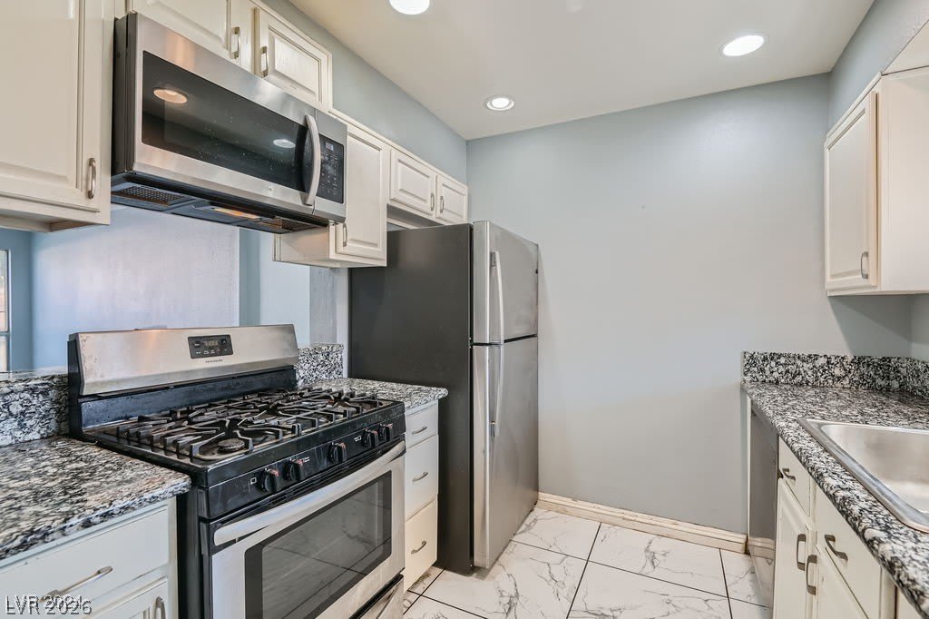6446 Ironbark Lane – photo 3