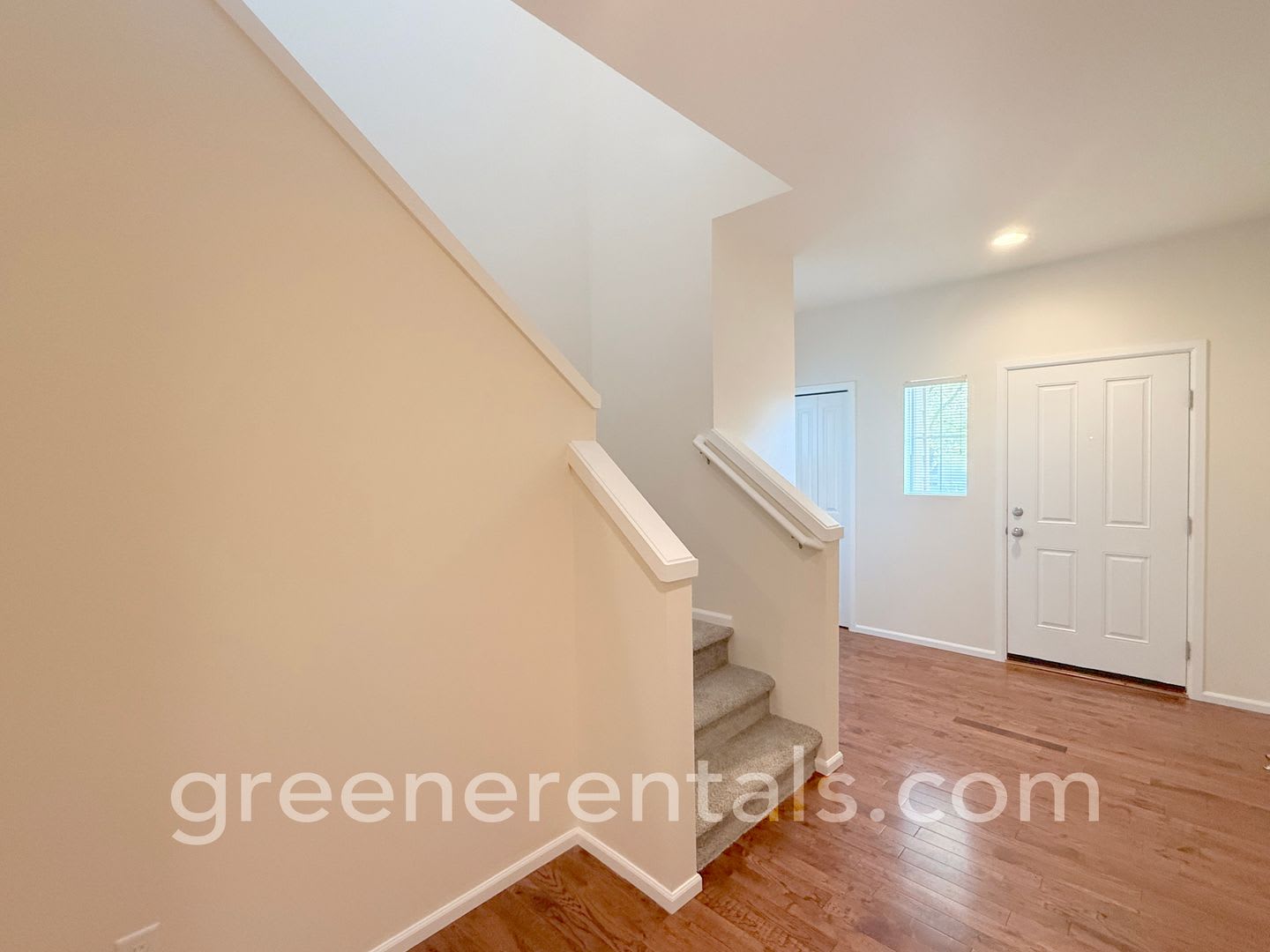 5 Br 2 5 Ba With Bonus Room In Lacey – photo 2