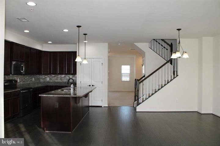 5221 SABLE Court – photo 5