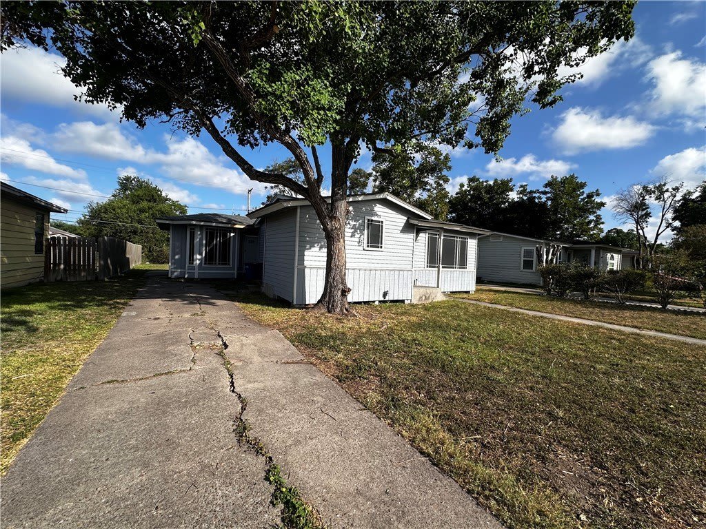 4922 Monitor Street – photo 2