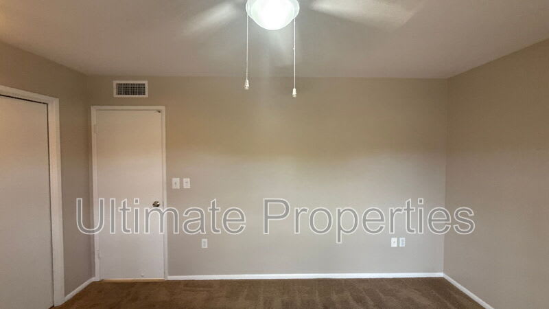 10814 West Saratoga Circle – photo 4