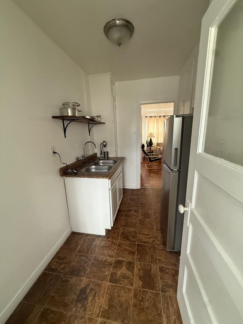4625 Kingswell Ave – photo 3