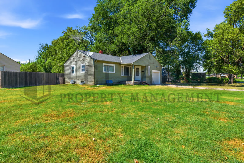 2017 South Green Acres Street – photo 3