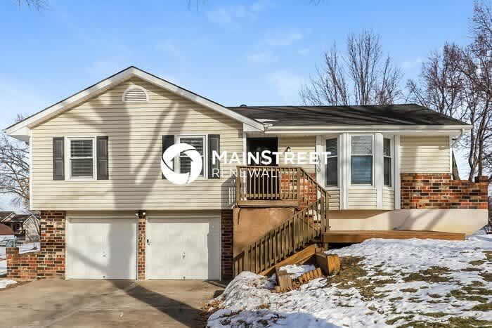 1000 Northeast 115 Street – photo 1