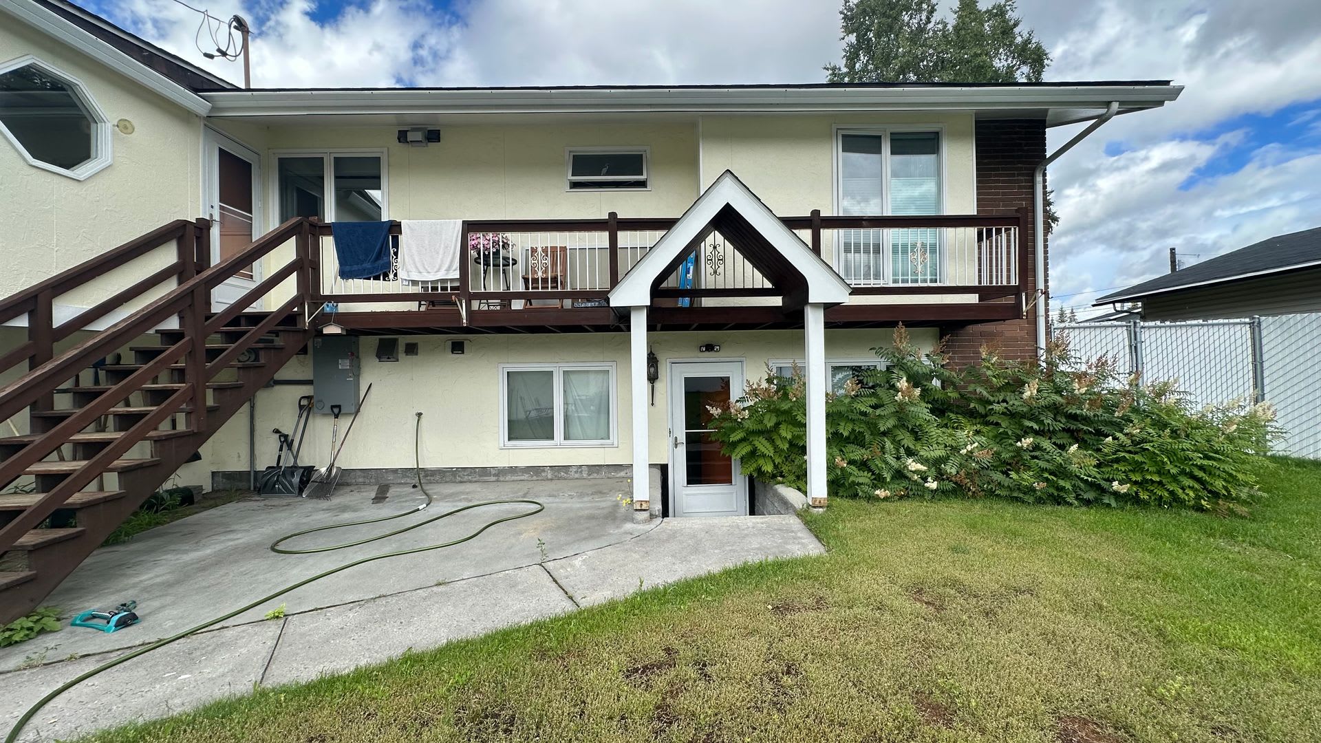2Bed/1Ba/1Car Amazing Apartment on Riverview Dr., All Util. Includ., sorry no pets. – photo 3