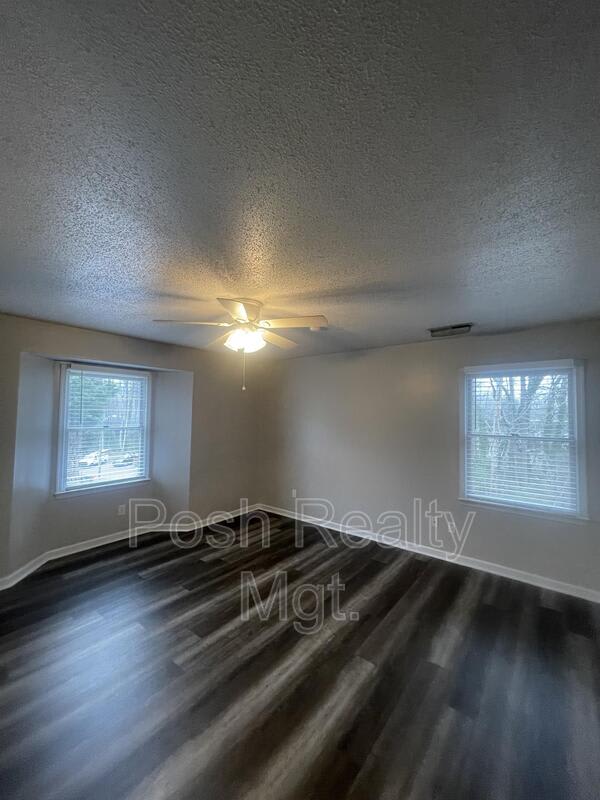 2326-L West Vandalia Road – photo 5