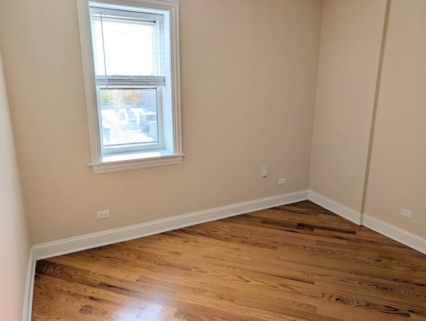4020 North Central Park Ave. – photo 3