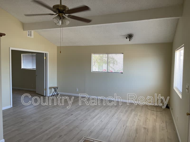4274 El Toro Drive – photo 4