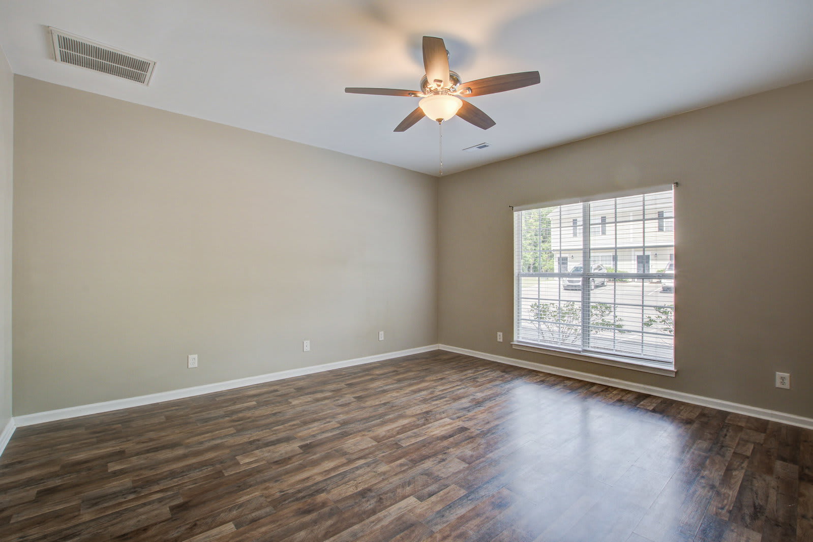 1003 Lexi Court – photo 5