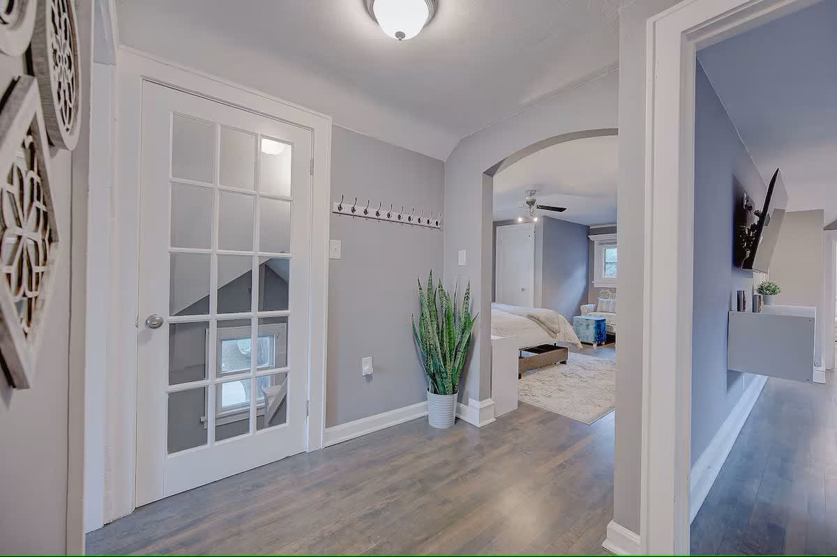 1301 East Oklahoma Avenue – photo 1