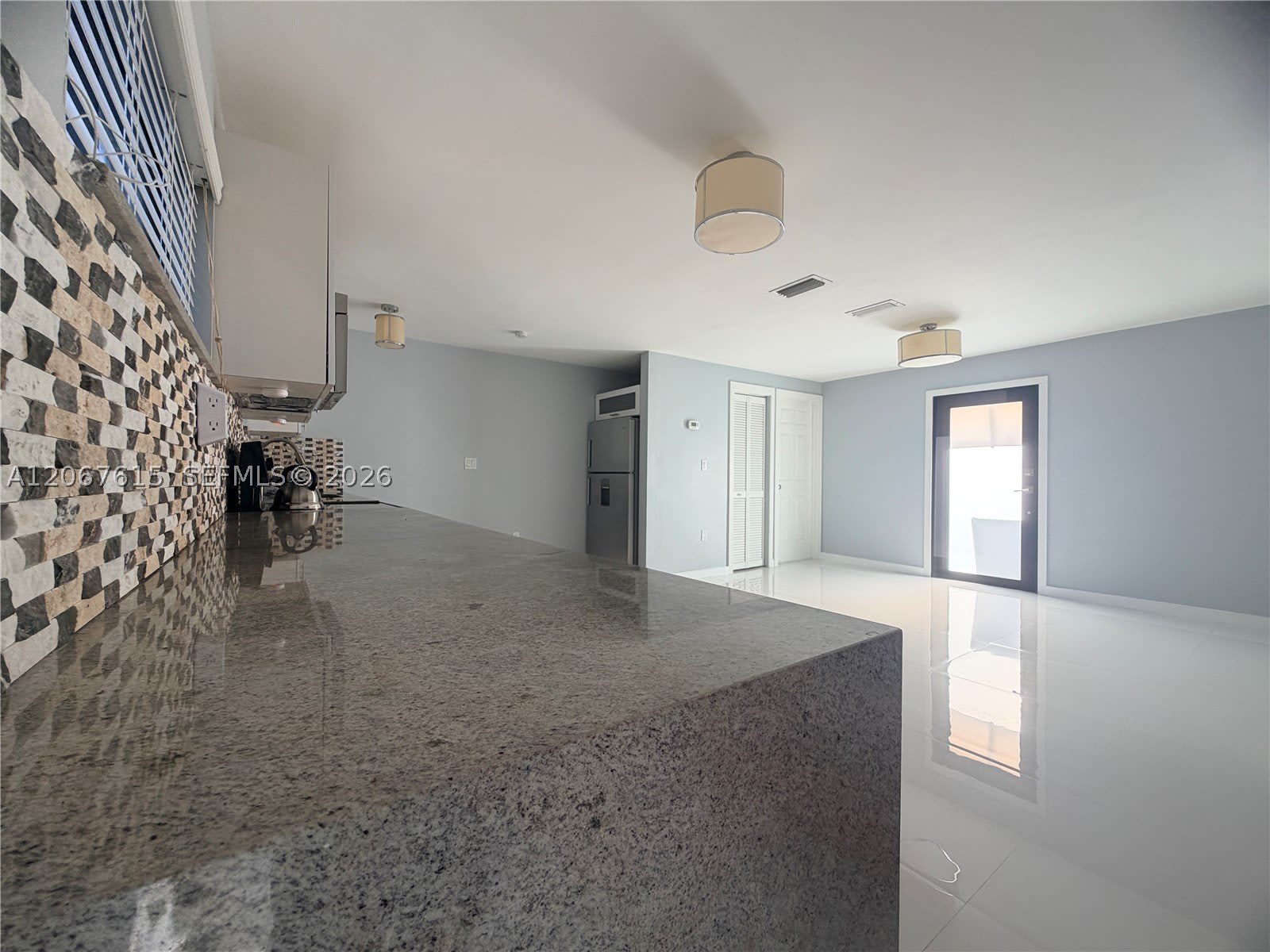 12701 SW 47th St – photo 5