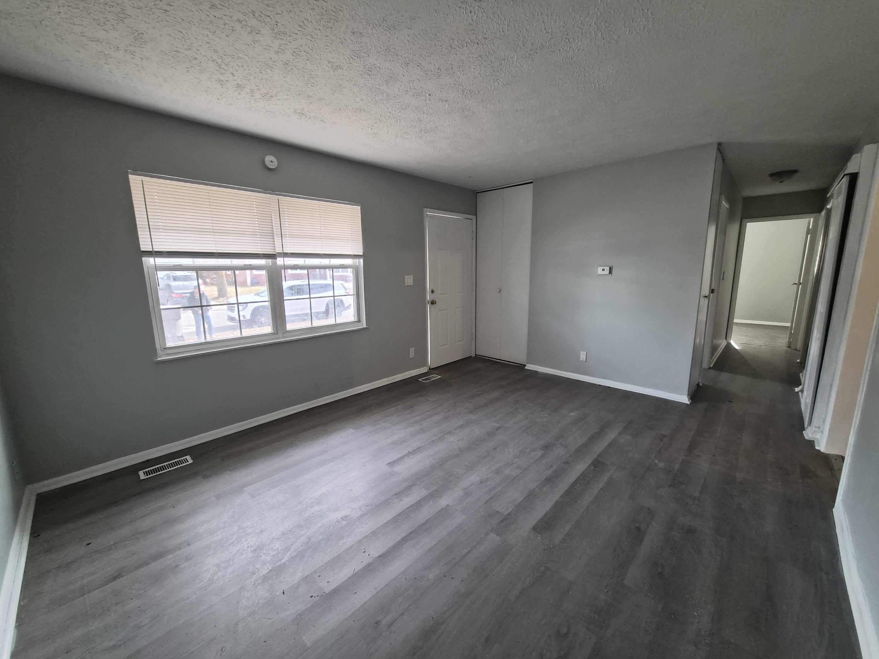 4102 Biscayne Road – photo 5