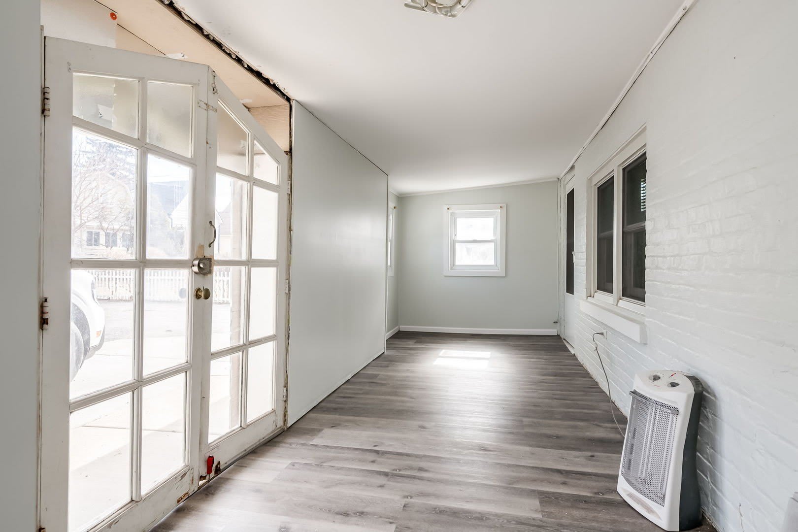 931 Dunlop Avenue – photo 2