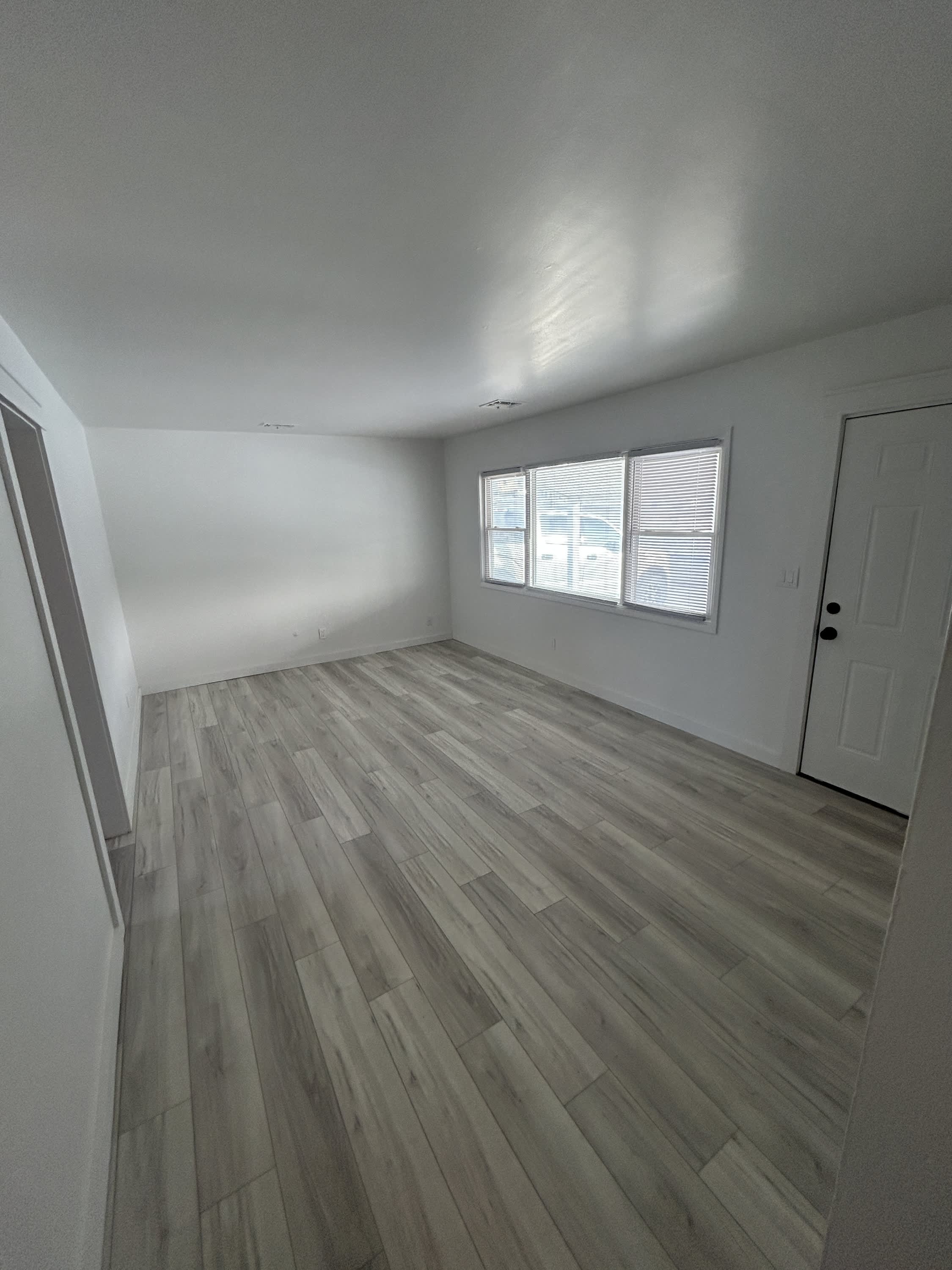 2132 McCartney Road – photo 5