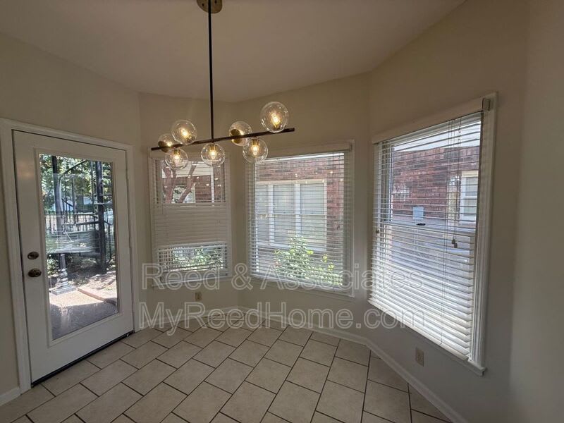 126 Riverwalk Pl – photo 5