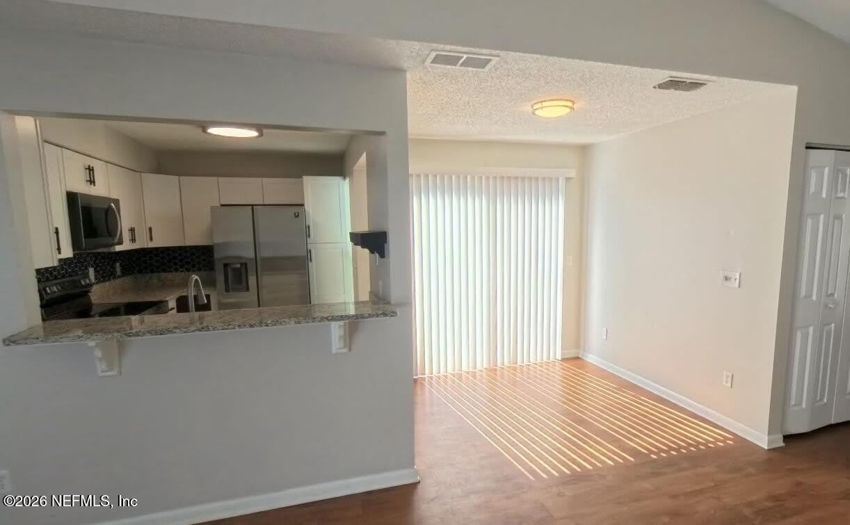 8319 DAISY Lane S – photo 5