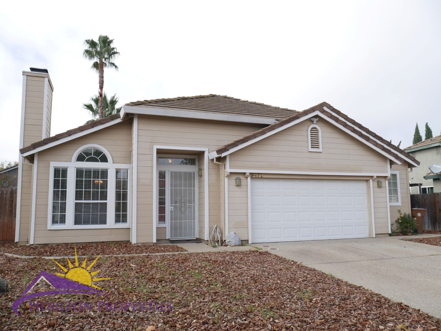 Modern 3 Bed 2 Bath 1,607 Sq. Ft. Elliott Ranch Home in Elk Grove – photo 1