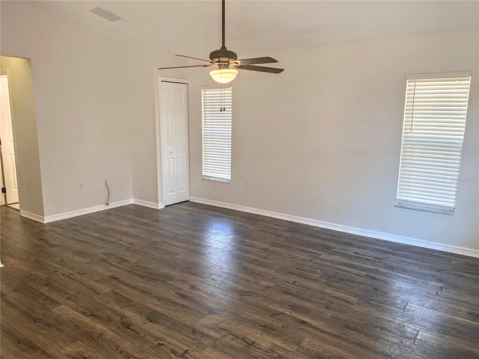 5440 KENSINGTON Street – photo 2