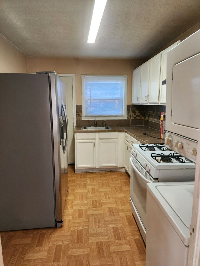 1903 Poage Ave – photo 3