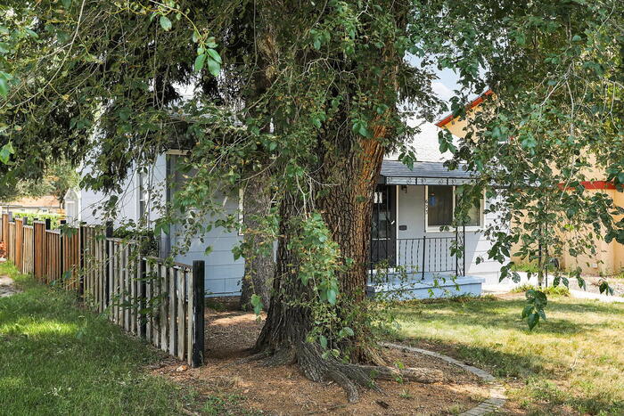 623 Iowa Avenue – photo 2