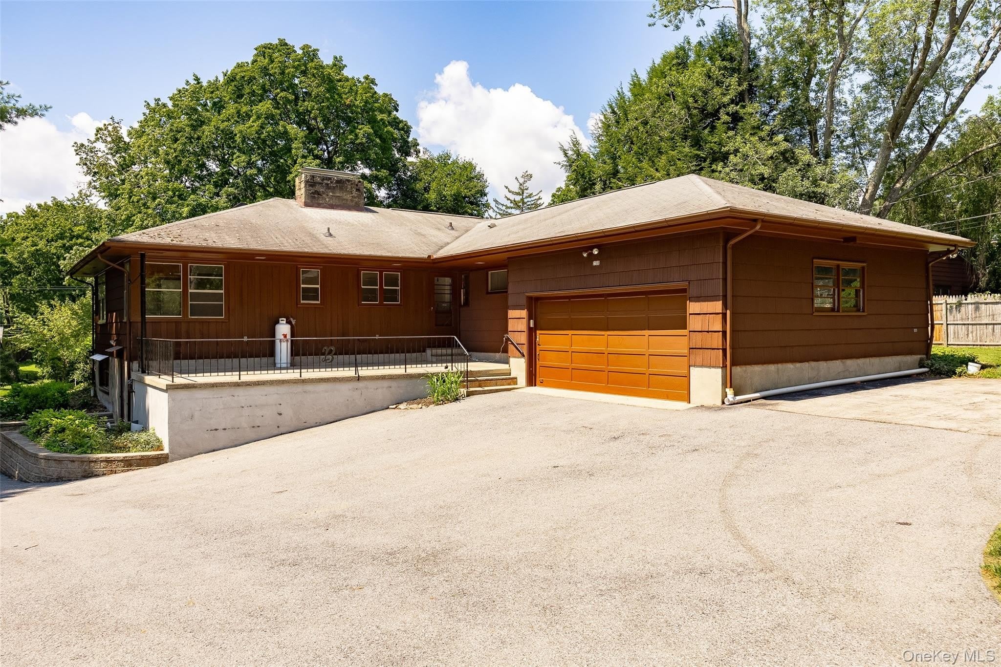 2108 2110 New Hackensack Road – photo 2