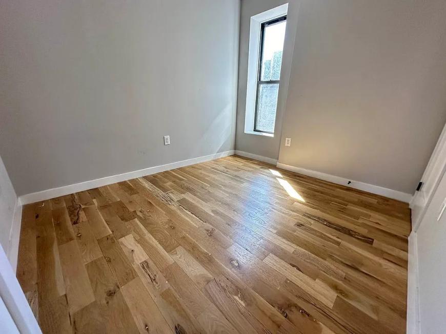 169 West 228th Street – photo 3