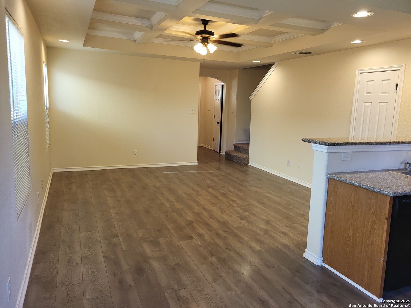 4815 Appleseed Ct – photo 2