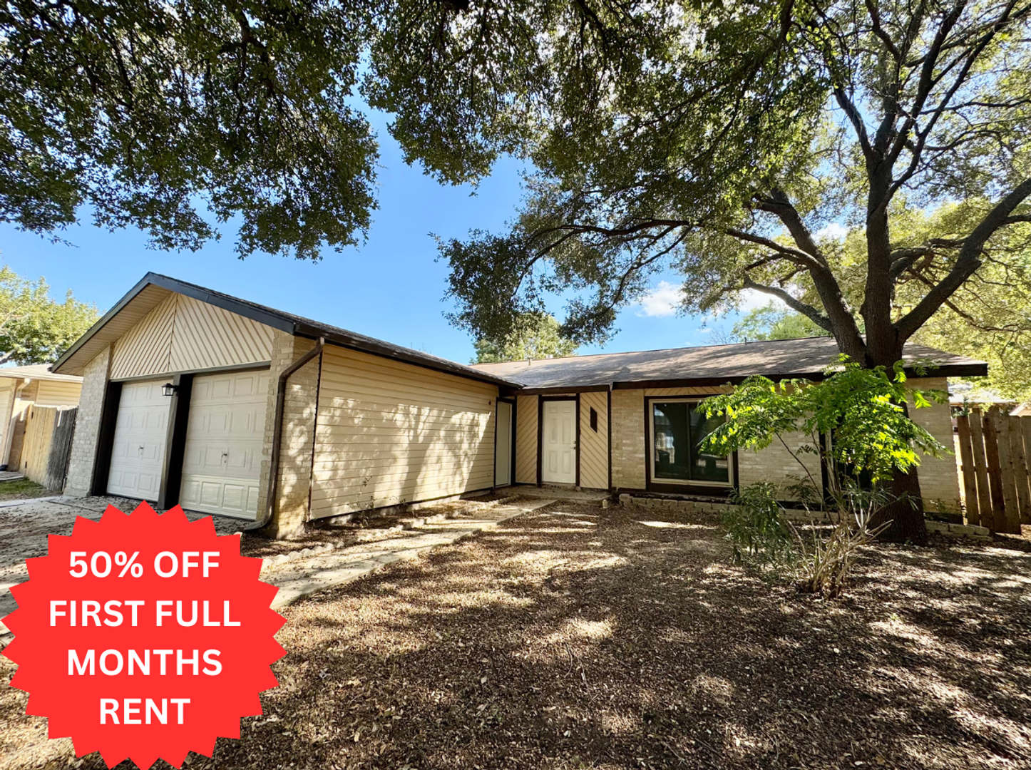 Move In Special Beautiful 3 Bedroom 2 Bath Remodeled Home – photo 1