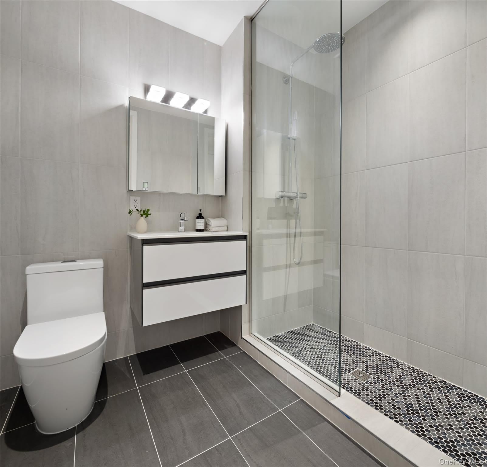 128 W 26th Street – photo 5