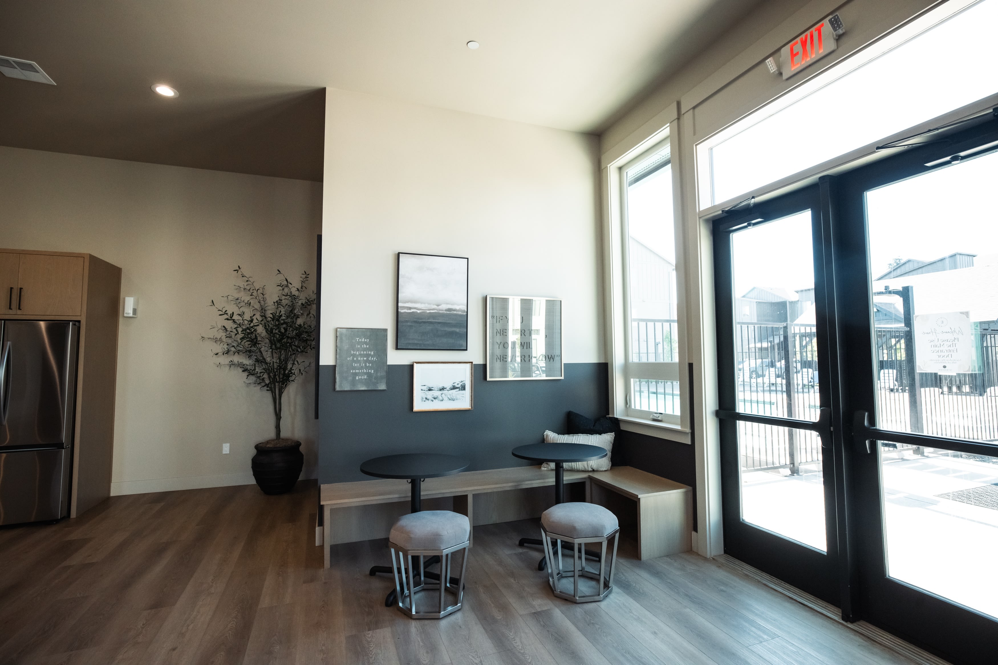 Eastpark Apartment Homes – photo 5
