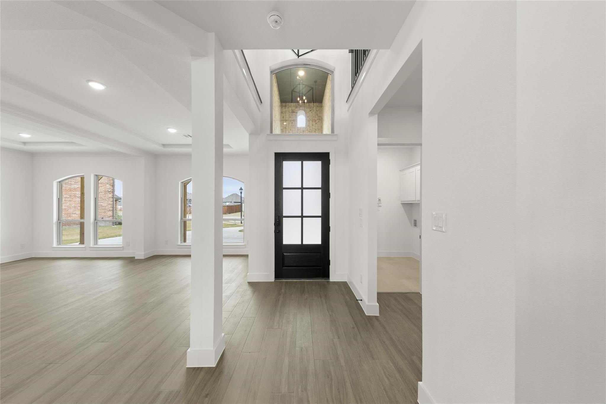1320 Villanova Lane – photo 3