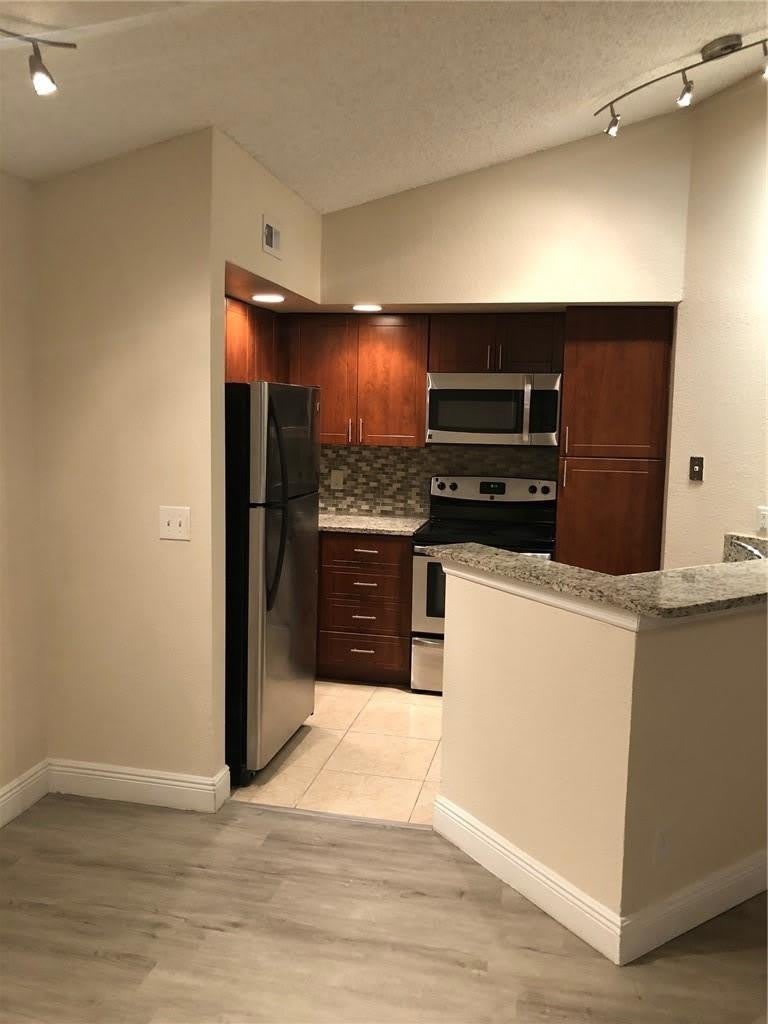 12400 Vista Isles Drive – photo 3