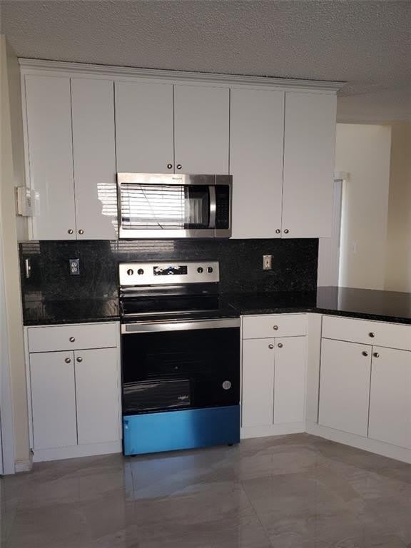 2348 SW 177th Avenue – photo 3