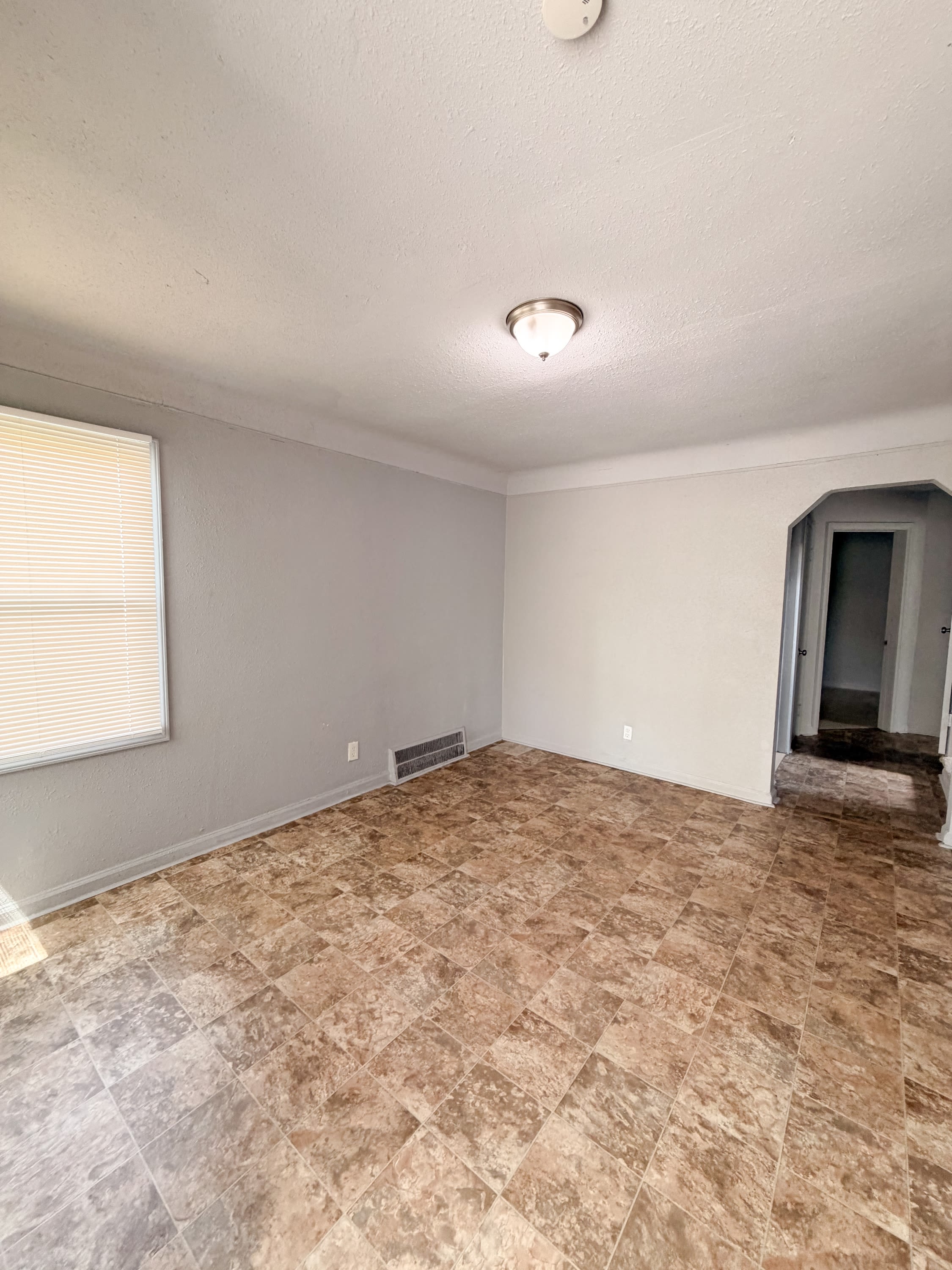 20058 Bloom Street – photo 2