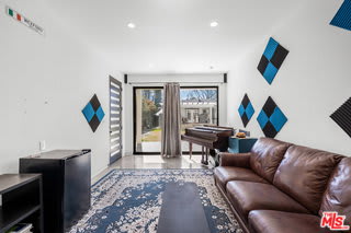 2646 Westwood Boulevard – photo 5