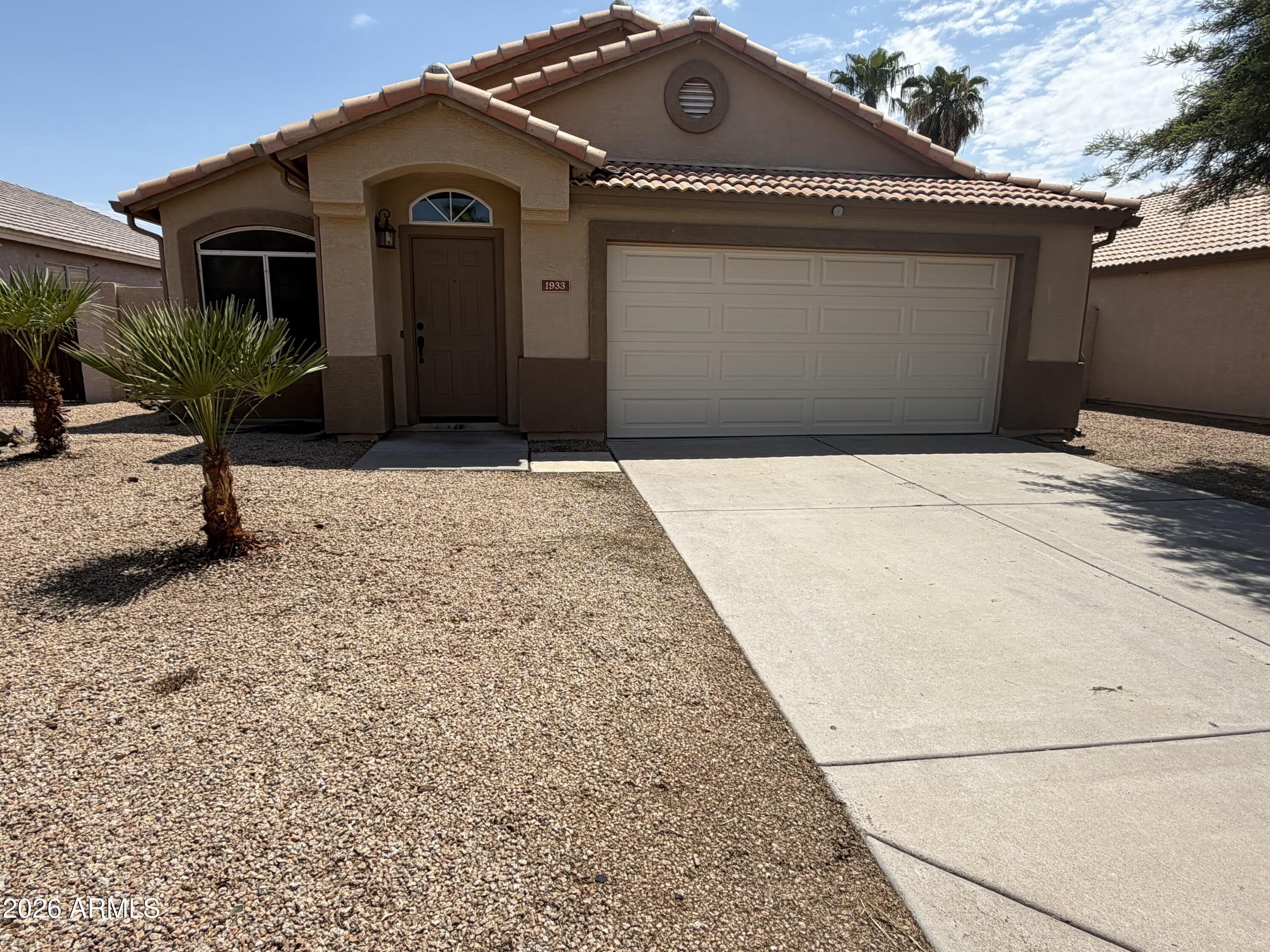1933 E TYSON Place – photo 1