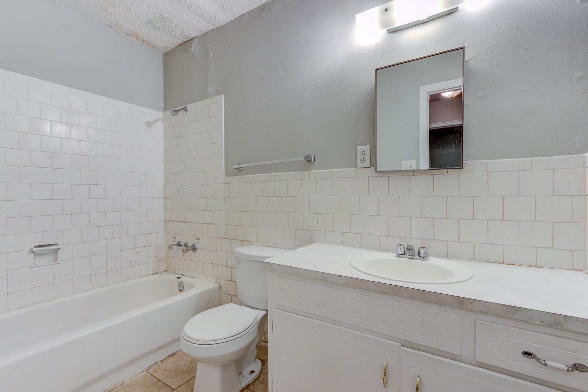 The View: 1 & 2 Bedroom Apartments with All Inclusive Utilities Option – photo 4