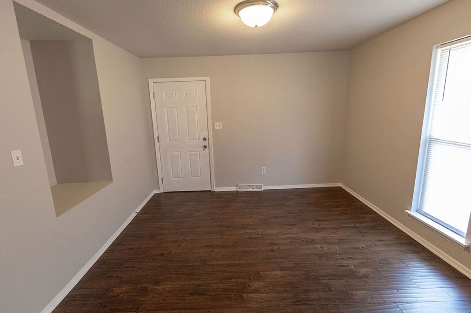 Large 4 bedroom Duplex – photo 5