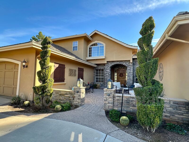 5711 W Linda Ln – photo 4