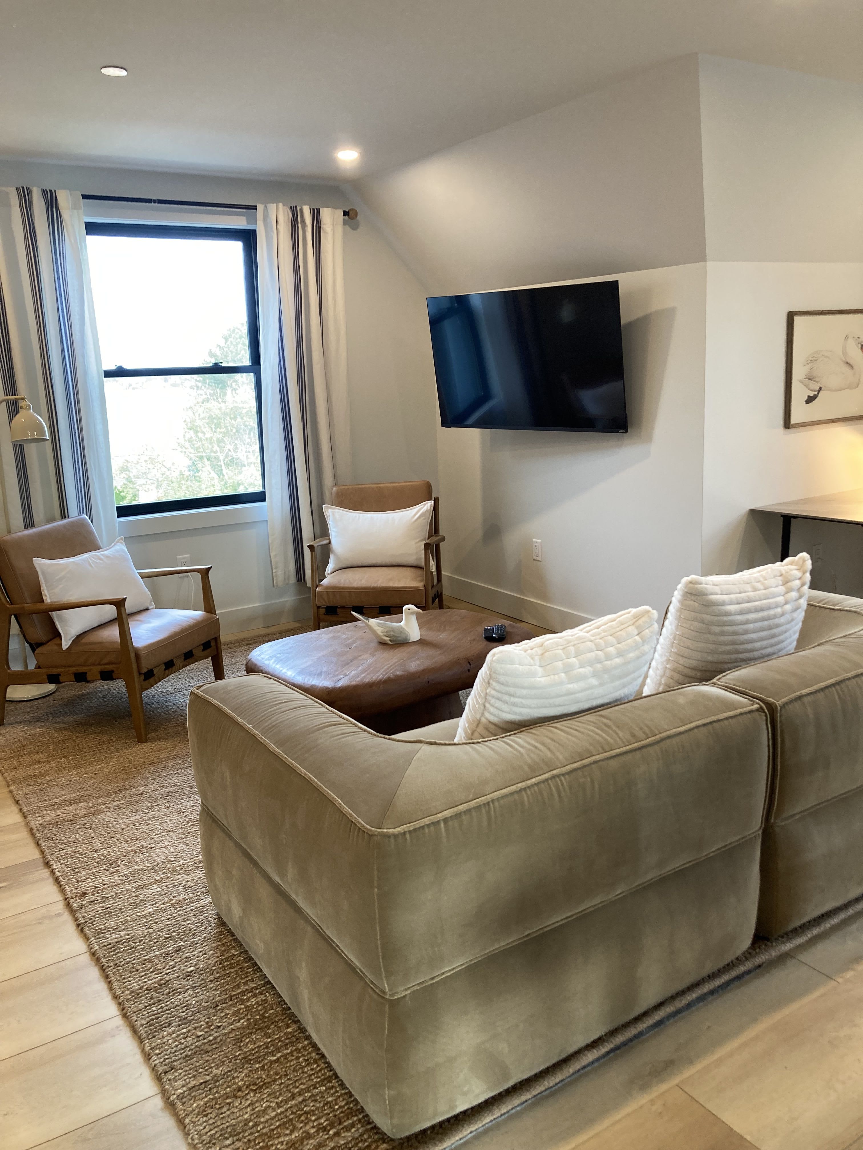 52 Main St – photo 4