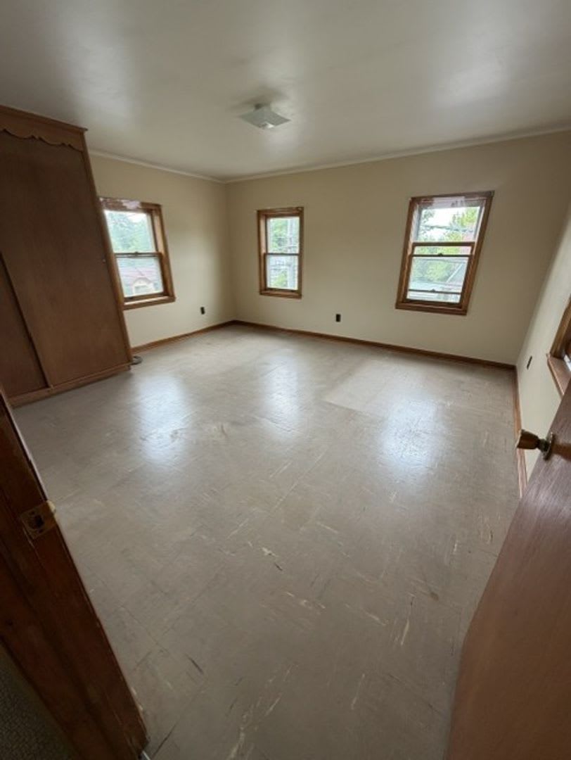 394 S Main St Gloversville Ny 12078 – photo 3