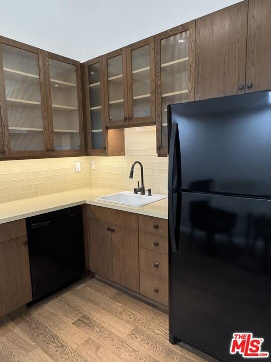 4535 Matilija Ave – photo 3
