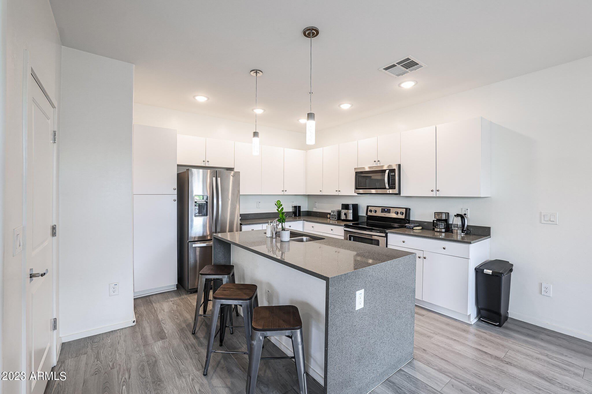 2344 E Huntington Drive – photo 1
